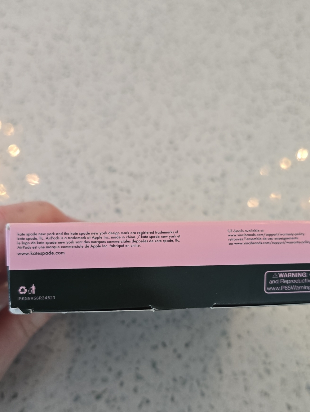 Kate Spadr Airpods 3 Case - Picture 4 of 5